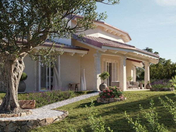 casa indipendente in vendita a Trinità d'Agultu e Vignola in zona Isola Rossa