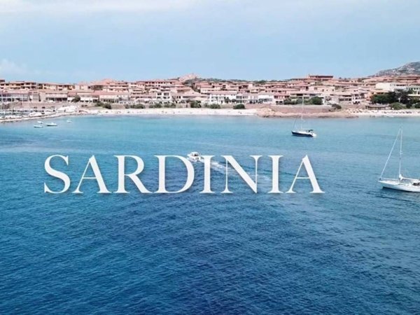 casa indipendente in vendita a Trinità d'Agultu e Vignola