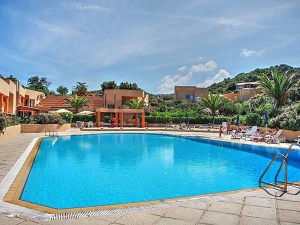 appartamento in vendita a Trinità d'Agultu e Vignola in zona Costa Paradiso