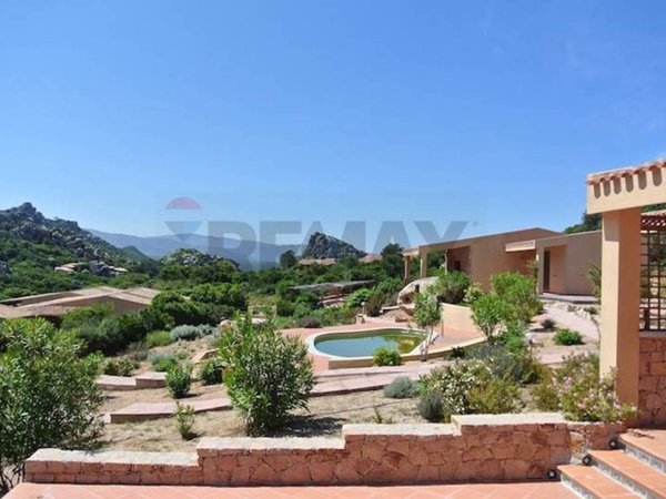 appartamento in vendita a Trinità d'Agultu e Vignola in zona Costa Paradiso