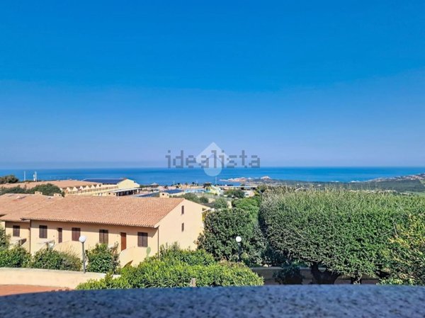 appartamento in vendita a Trinità d'Agultu e Vignola in zona Isola Rossa