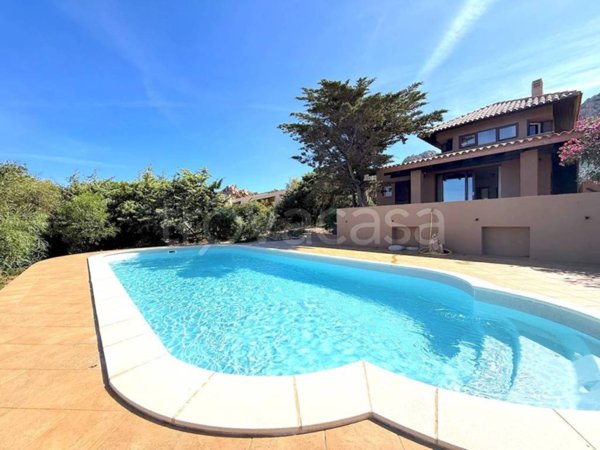 casa indipendente in vendita a Trinità d'Agultu e Vignola in zona Costa Paradiso