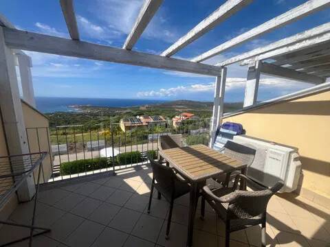 appartamento in vendita a Trinità d'Agultu e Vignola in zona Isola Rossa