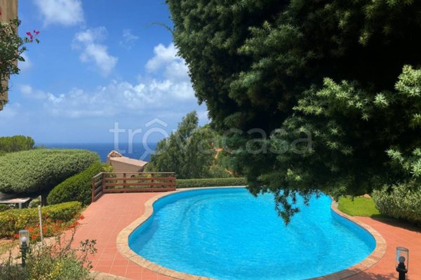 casa indipendente in vendita a Trinità d'Agultu e Vignola in zona Costa Paradiso