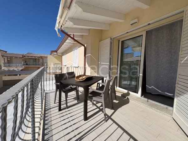 appartamento in vendita a Trinità d'Agultu e Vignola in zona Isola Rossa