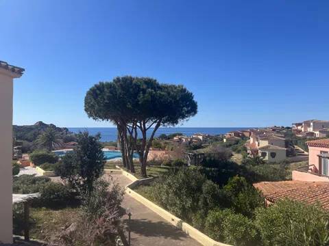 appartamento in vendita a Trinità d'Agultu e Vignola in zona Isola Rossa