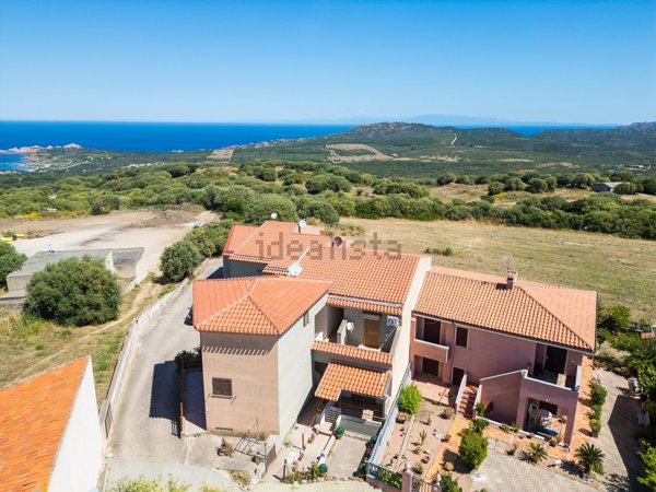 appartamento in vendita a Trinità d'Agultu e Vignola in zona Paduledda