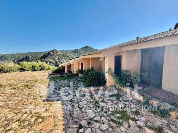 appartamento in vendita a Trinità d'Agultu e Vignola in zona Isola Rossa