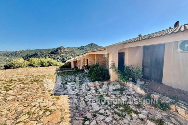 appartamento in vendita a Trinità d'Agultu e Vignola in zona Isola Rossa