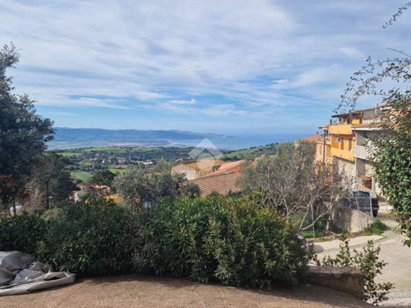 appartamento in vendita a Trinità d'Agultu e Vignola in zona Isola Rossa