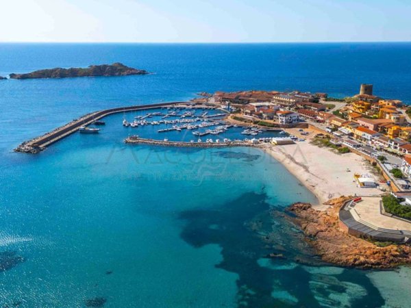 appartamento in vendita a Trinità d'Agultu e Vignola in zona Isola Rossa