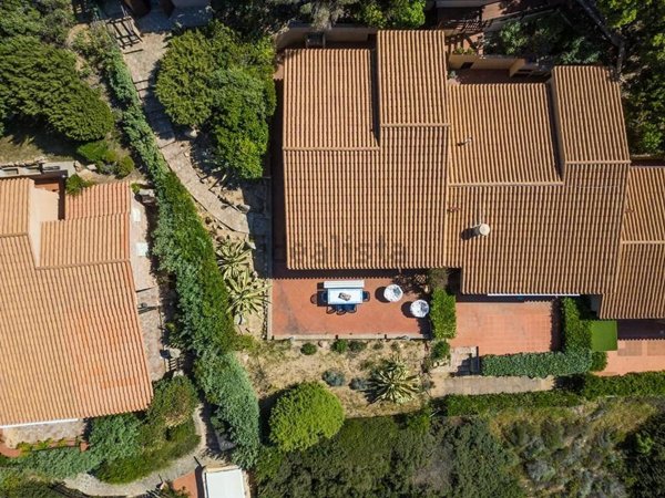 casa indipendente in vendita a Trinità d'Agultu e Vignola in zona Costa Paradiso