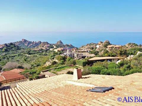 casa indipendente in vendita a Trinità d'Agultu e Vignola in zona Costa Paradiso
