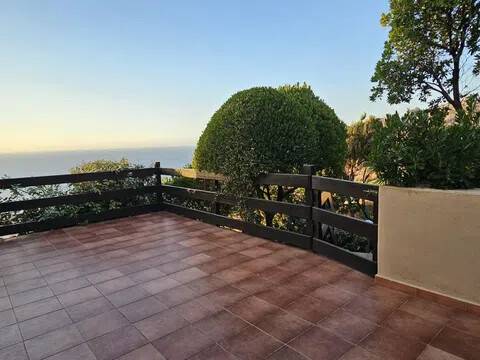 casa indipendente in vendita a Trinità d'Agultu e Vignola in zona Costa Paradiso