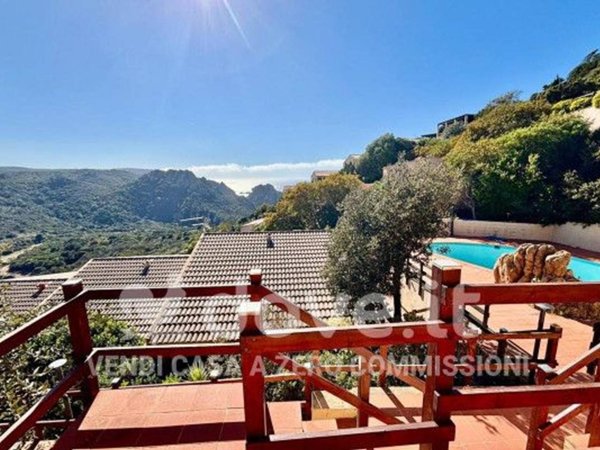 casa indipendente in vendita a Trinità d'Agultu e Vignola in zona Costa Paradiso