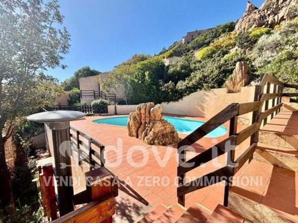 casa indipendente in vendita a Trinità d'Agultu e Vignola in zona Costa Paradiso