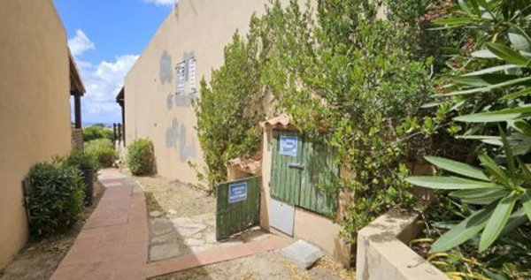 appartamento in vendita a Trinità d'Agultu e Vignola in zona Costa Paradiso