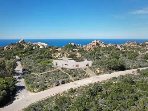 terreno agricolo in vendita a Trinità d'Agultu e Vignola in zona Costa Paradiso