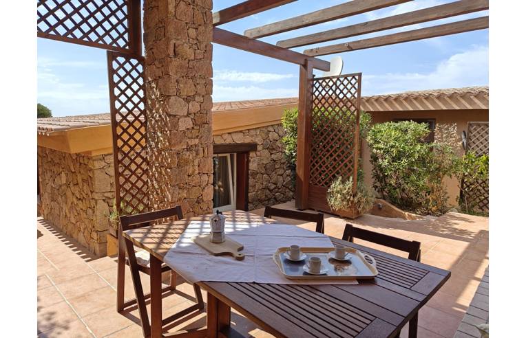 casa indipendente in vendita a Trinità d'Agultu e Vignola in zona Costa Paradiso
