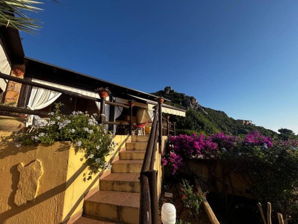 appartamento in vendita a Trinità d'Agultu e Vignola in zona Costa Paradiso