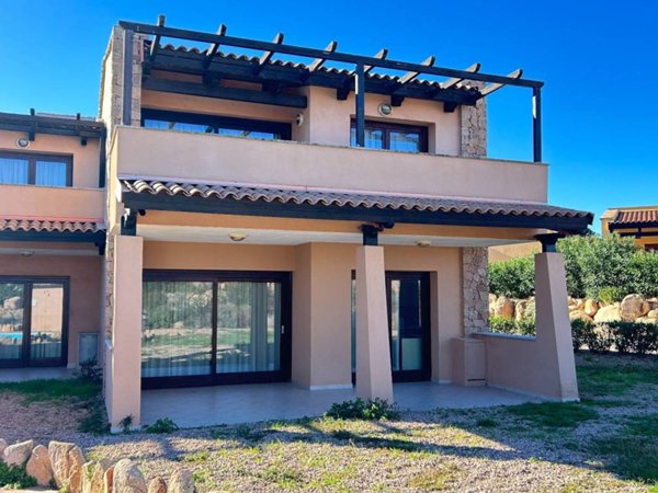 appartamento in vendita a Trinità d'Agultu e Vignola in zona Costa Paradiso