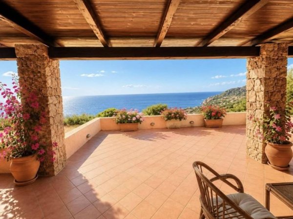 casa indipendente in vendita a Trinità d'Agultu e Vignola in zona Costa Paradiso