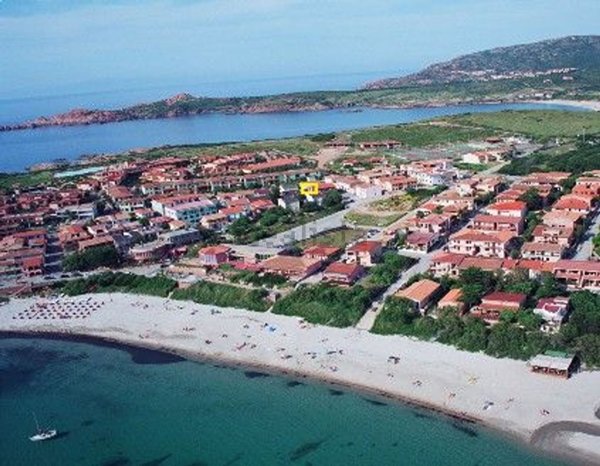 appartamento in vendita a Trinità d'Agultu e Vignola in zona Isola Rossa