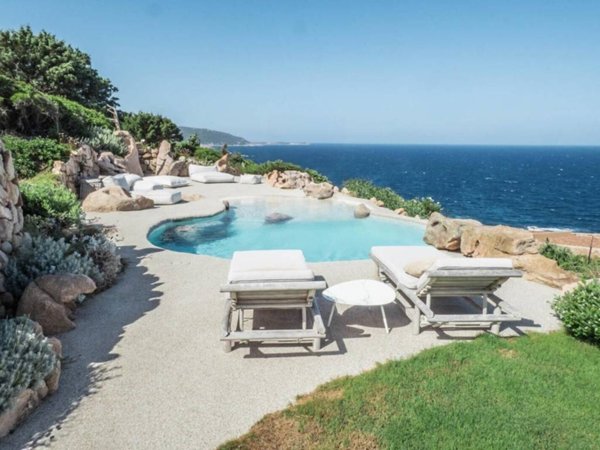 casa indipendente in vendita a Trinità d'Agultu e Vignola in zona Costa Paradiso