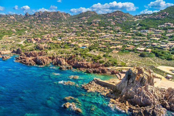 casa indipendente in vendita a Trinità d'Agultu e Vignola in zona Costa Paradiso