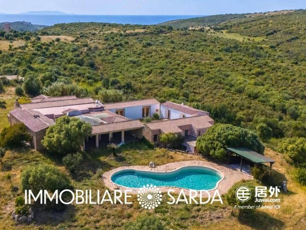 casa indipendente in vendita a Trinità d'Agultu e Vignola in zona Paduledda