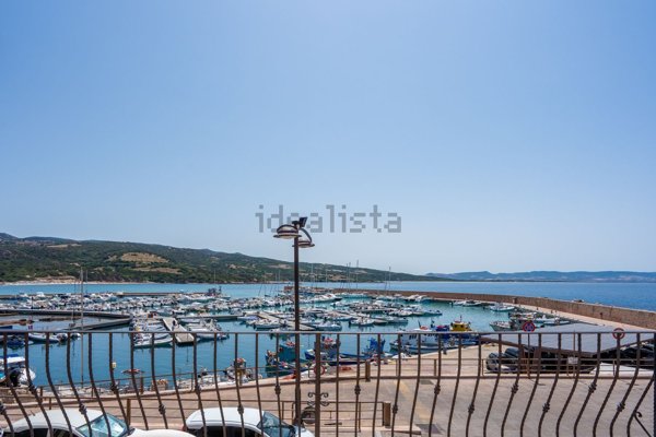 appartamento in vendita a Trinità d'Agultu e Vignola in zona Isola Rossa
