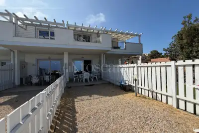 casa indipendente in vendita a Trinità d'Agultu e Vignola