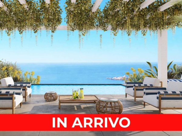 casa indipendente in vendita a Trinità d'Agultu e Vignola in zona Isola Rossa