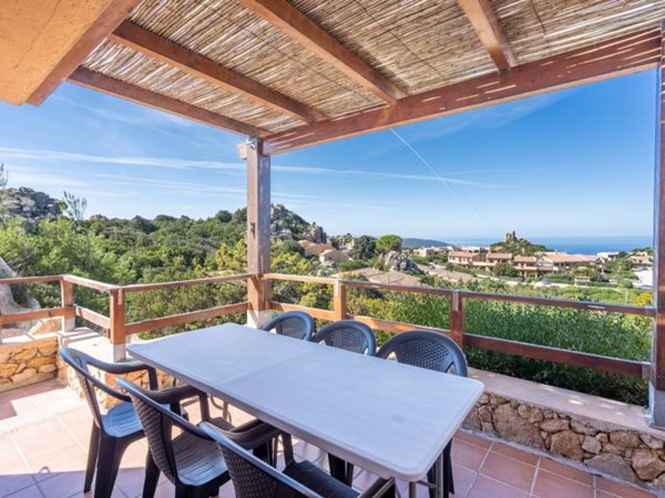 appartamento in vendita a Trinità d'Agultu e Vignola in zona Costa Paradiso