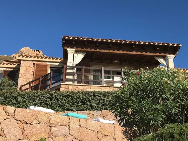 casa indipendente in vendita a Trinità d'Agultu e Vignola in zona Costa Paradiso