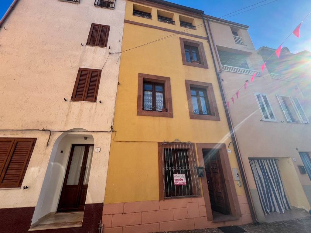 casa indipendente in vendita a Tula