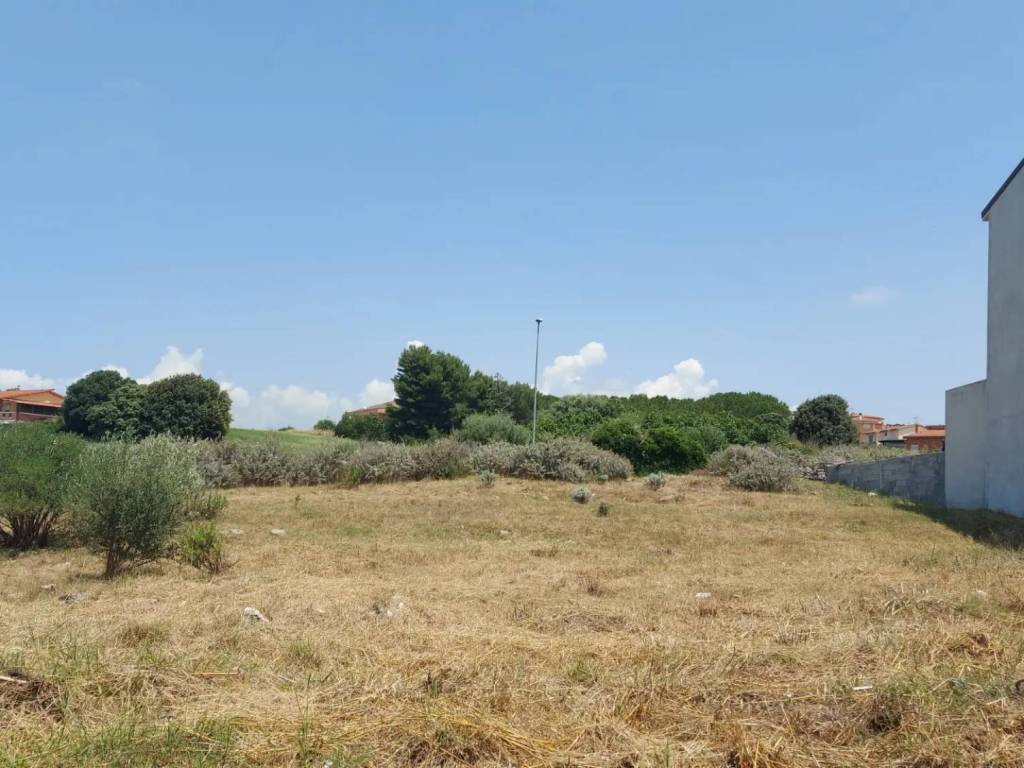 terreno agricolo in vendita ad Uri