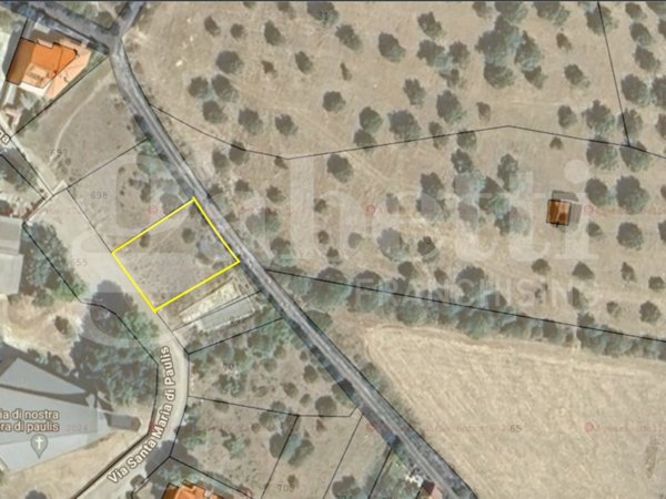 terreno edificabile in vendita ad Uri