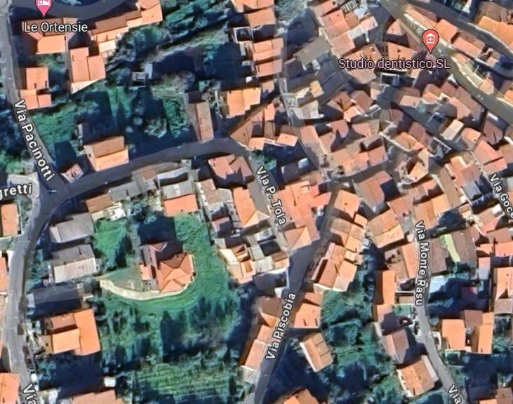 appartamento in vendita ad Uri
