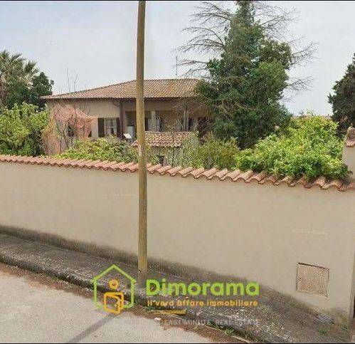 appartamento in vendita ad Uri