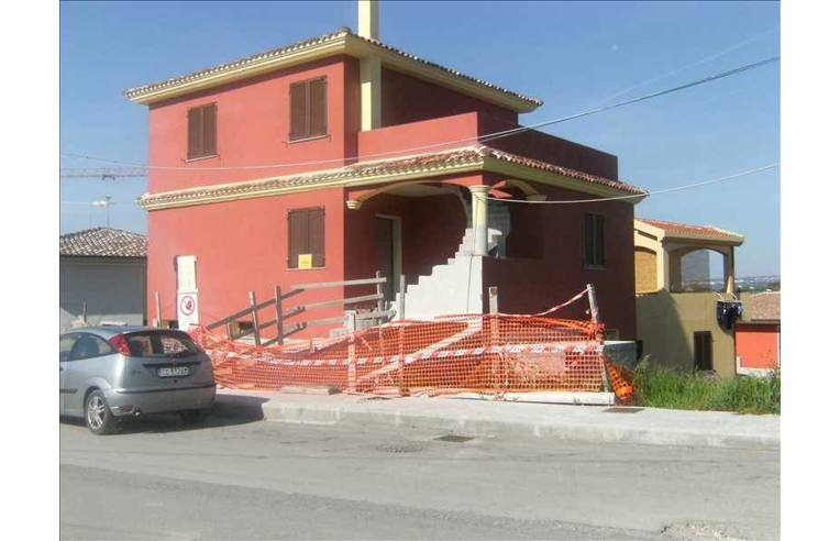 casa indipendente in vendita ad Usini