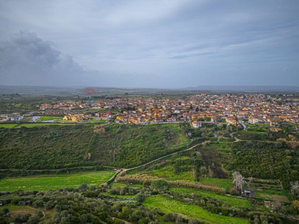casa indipendente in vendita ad Usini