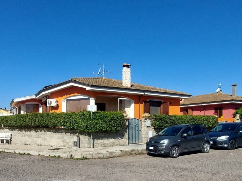 casa indipendente in vendita ad Usini