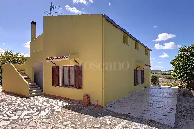 casa indipendente in vendita ad Usini