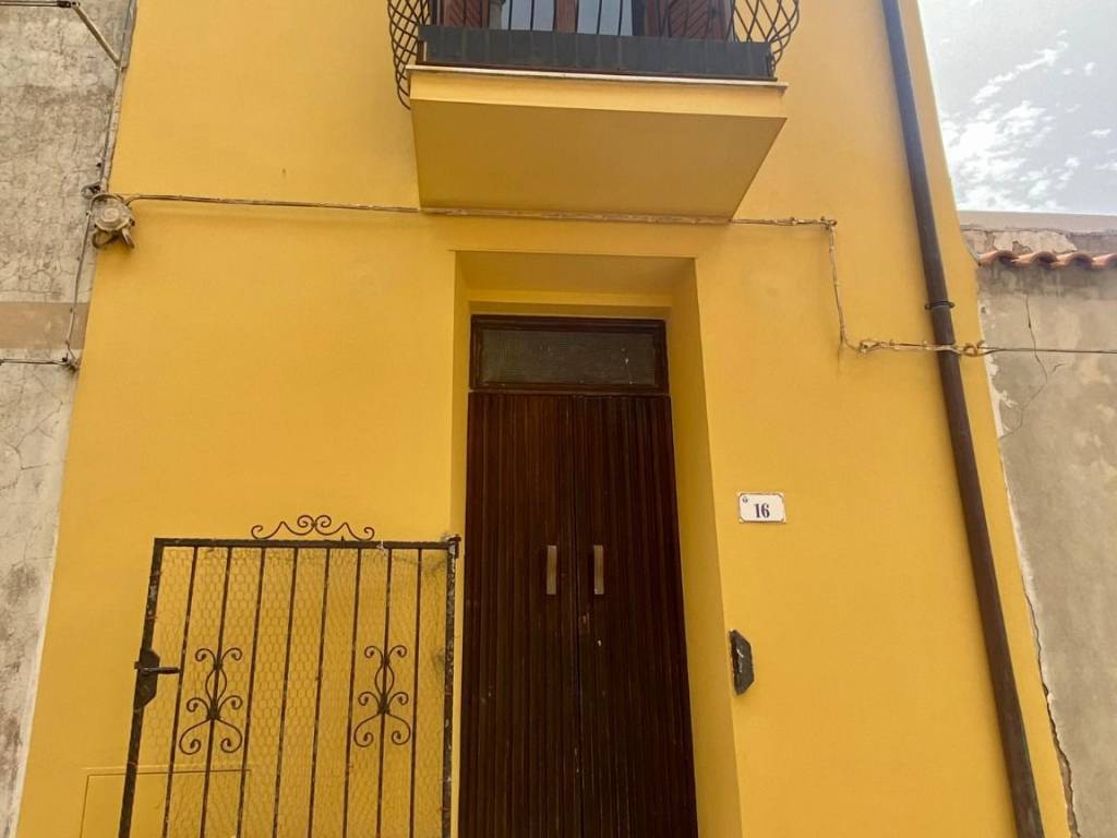 appartamento in vendita a Villanova Monteleone
