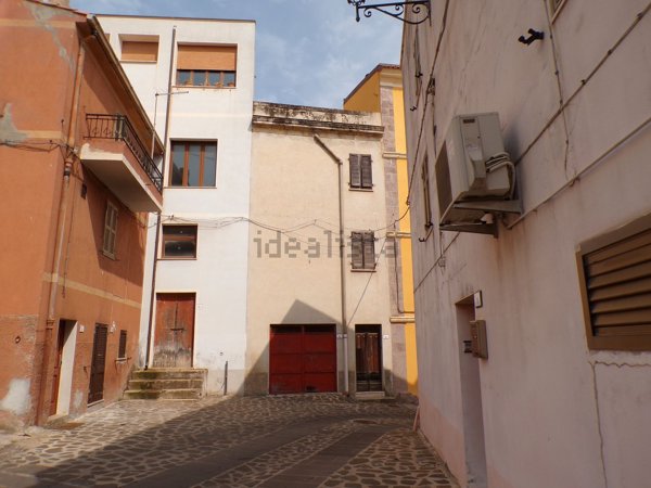 casa indipendente in vendita a Villanova Monteleone