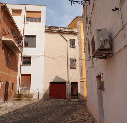 casa indipendente in vendita a Villanova Monteleone