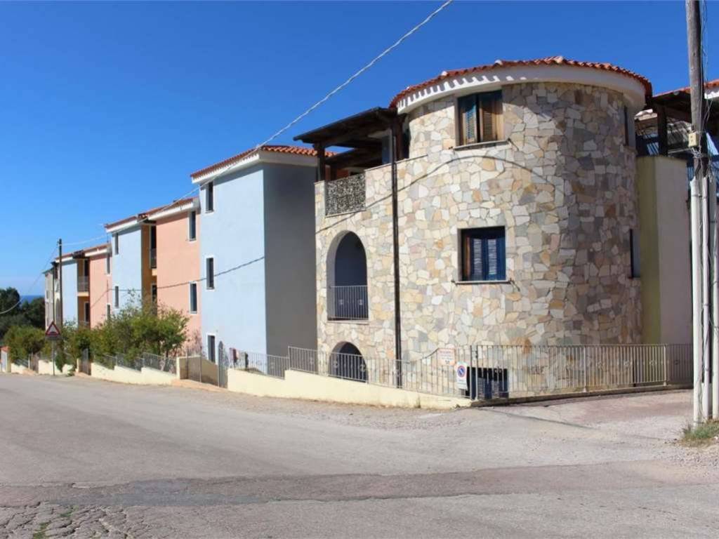 appartamento in vendita a Valledoria in zona La Muddizza