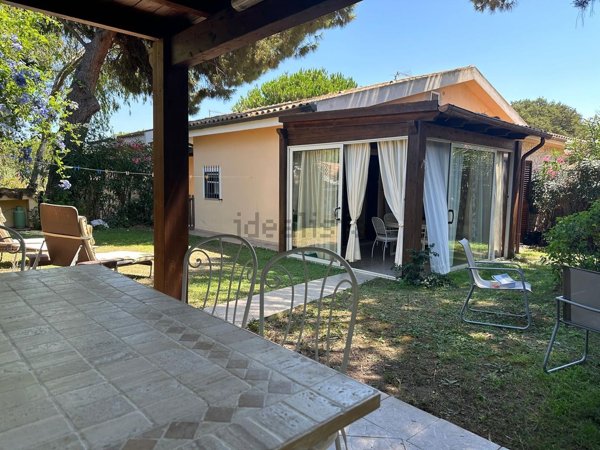 casa indipendente in vendita a Valledoria