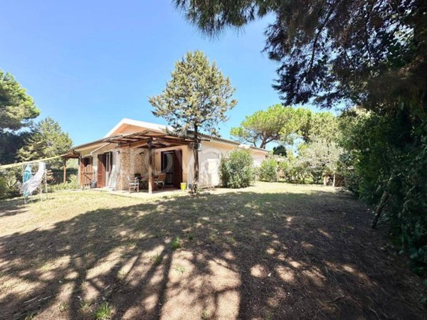 casa indipendente in vendita a Valledoria